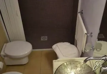 House 3* アグリジェント